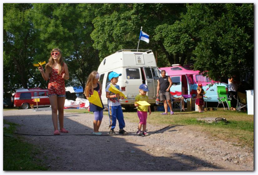 802x537 pixels (97K)